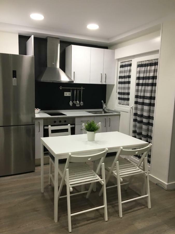 Zaragoza Centro Spain - Apartamento nuevo y facilidad de parking Exterior foto